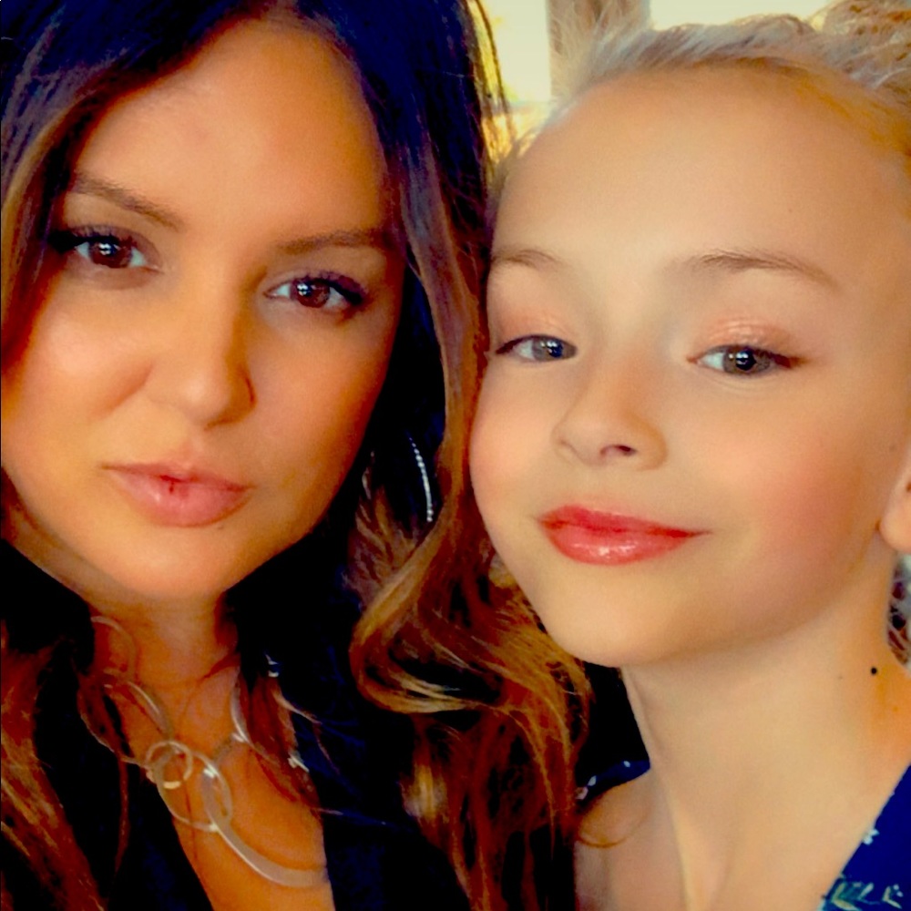 Meet your Posher, Sabrina